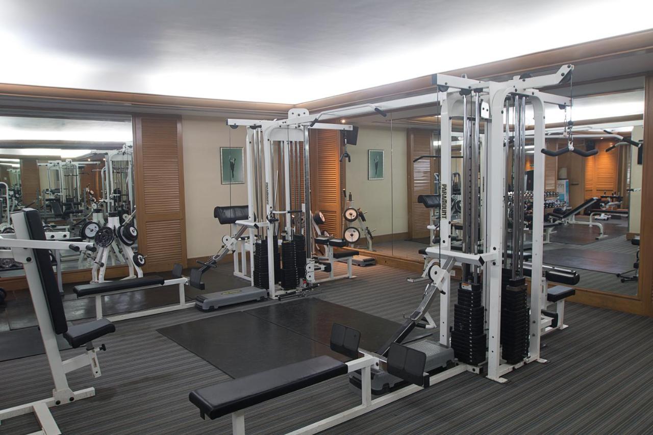 The Classique Club Mumbai  Buitenkant foto