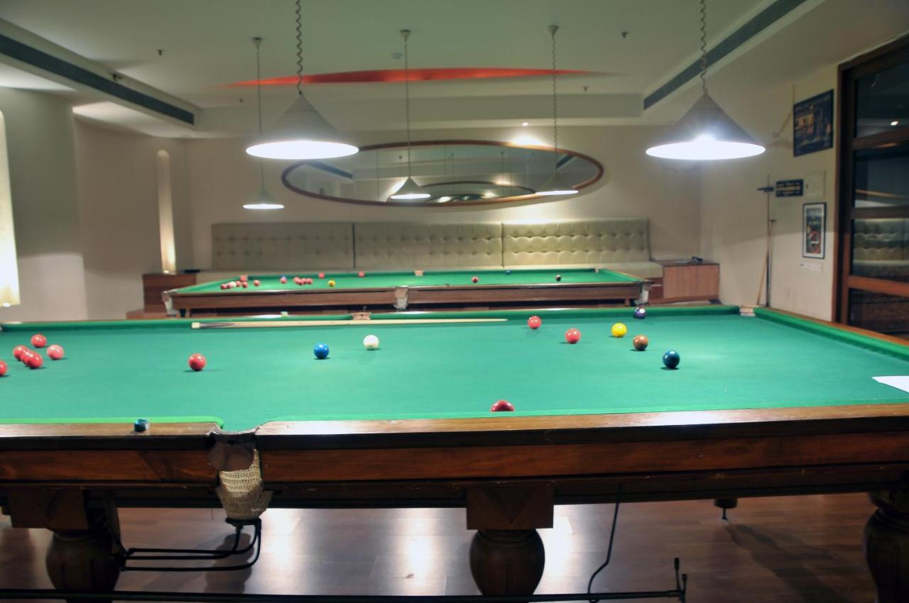 The Classique Club Mumbai  Buitenkant foto