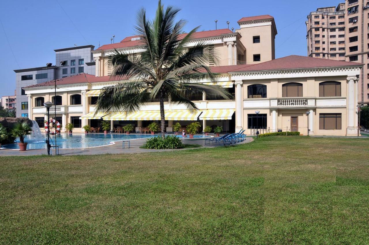 The Classique Club Mumbai  Buitenkant foto